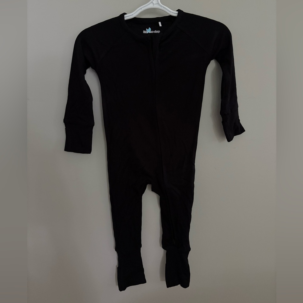 Little One Shop Bamboo Black Ribbed Zipper Romper 3-6M